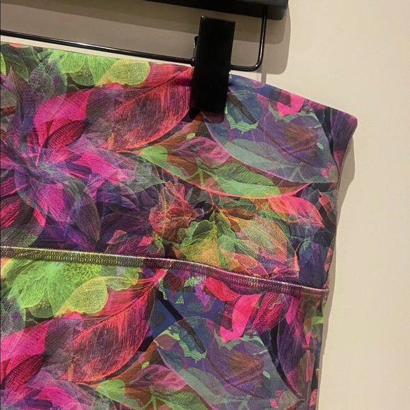 Lululemon Wunder Train High-Rise Tight 25" EUC - Picture 4 of 12